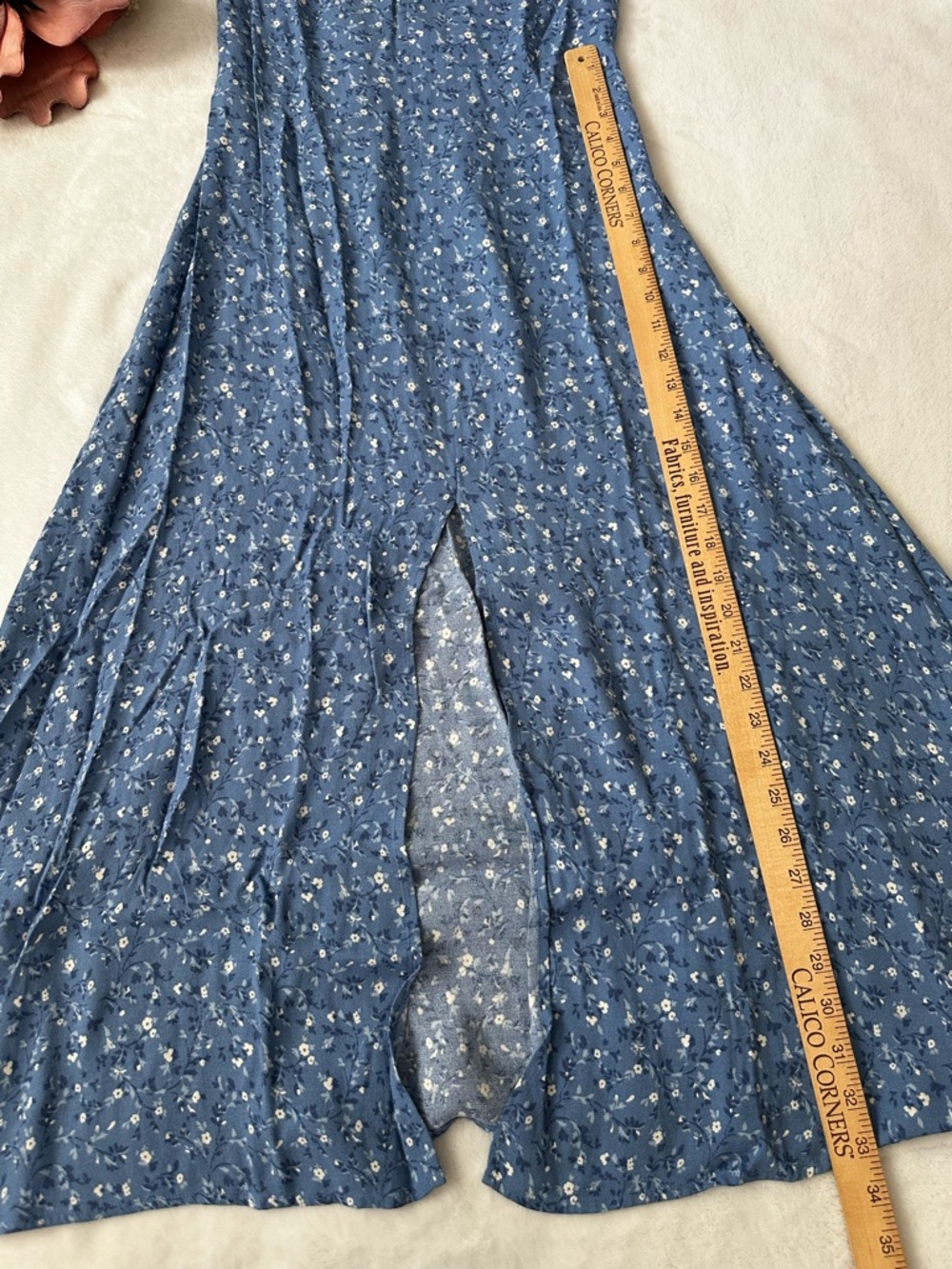Reformation Baxley Midi Dress Eve Blue Ditsy Floral - Picture 10 of 13